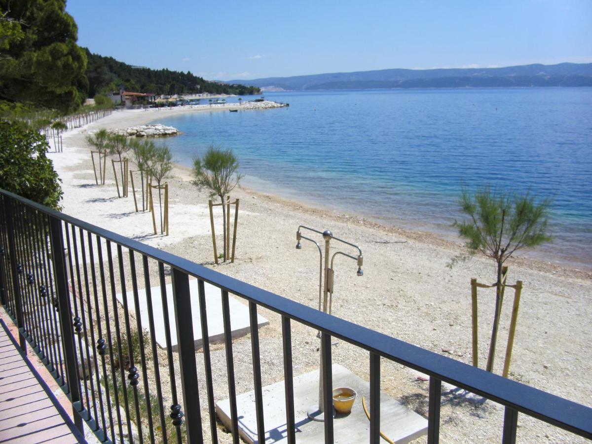 Panorama Sea View Apartment H 오미스 외부 사진