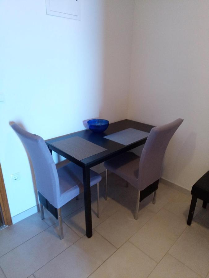 Panorama Sea View Apartment H 오미스 외부 사진